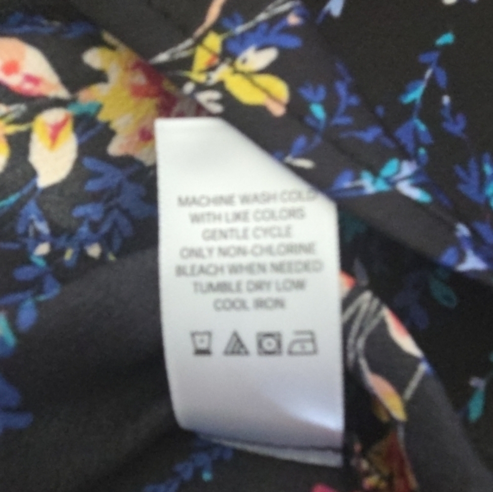 The Pioneer Woman Black Floral Peasant Blouse with Pink & Blue Accents Size M - Picture 8 of 8